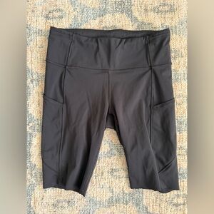 Lululemon Fast And Free Short 10" *Non-Reflective Size 8 Excellent Condition